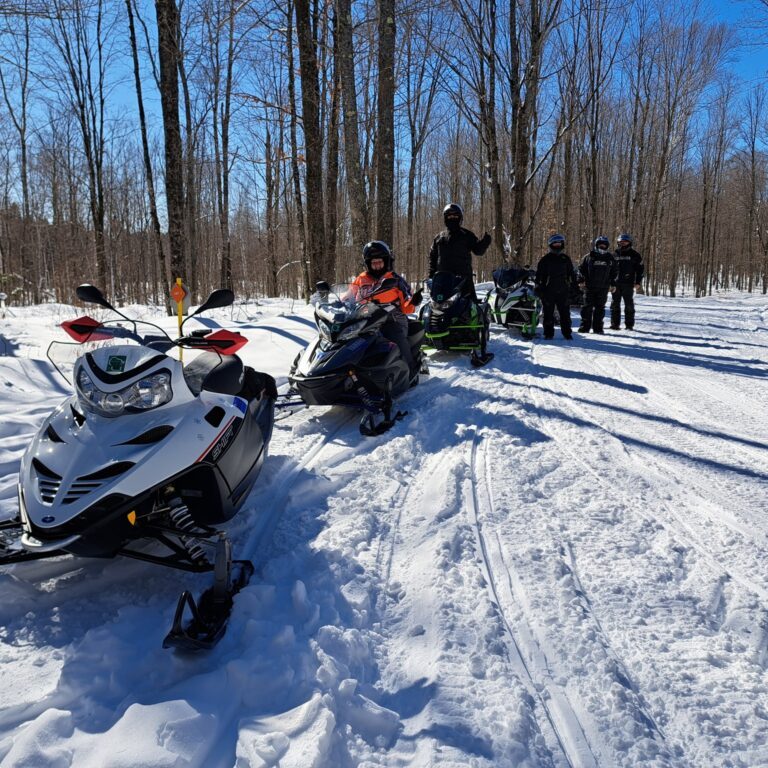 paul-bunyan-riders-snowmobile-club-001 paul-bunyan-riders-snowmobile-club-001
